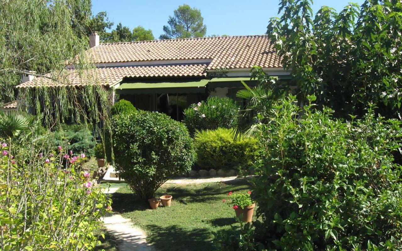 Le Gite Du Castellas Forcalqueiret Exterior photo